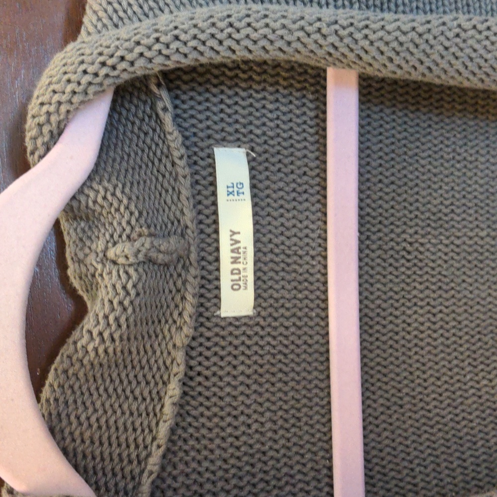 Old Navy Knit Cardigan - Picture 2 of 5